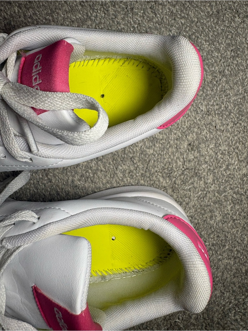 Adidas Women’s White Pink Sz 7 - Picture 4 of 8